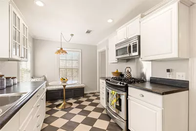 4216 Locke Avenue, Fort Worth, TX 76107 - Photo 11