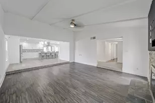 1121 Bass Dr, Plano, TX 75025 - Photo 13