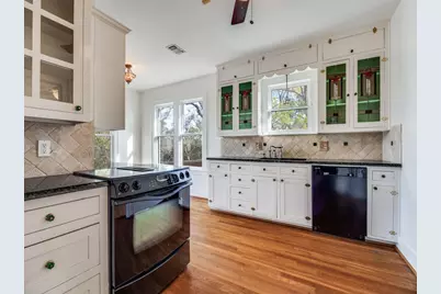 6931 Lindsley Avenue, Dallas, TX 75223 - Photo 7