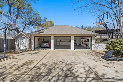 4418 Crooked Lane, Dallas, TX 75229 - Photo 39