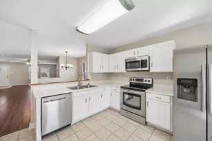 2437 Pecan Dr, Little Elm, TX 75068 - Photo 9