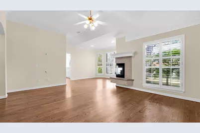 4400 Castleglen Drive, Plano, TX 75093 - Photo 19