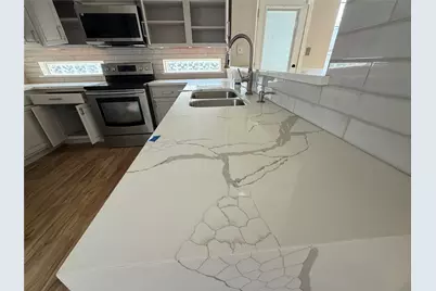 1001 Windsor Drive, Saginaw, TX 76179 - Photo 7