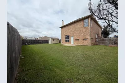 1001 Windsor Drive, Saginaw, TX 76179 - Photo 27