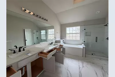 1001 Windsor Drive, Saginaw, TX 76179 - Photo 17