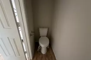 1001 Windsor Dr, Saginaw, TX 76179 - Photo 11