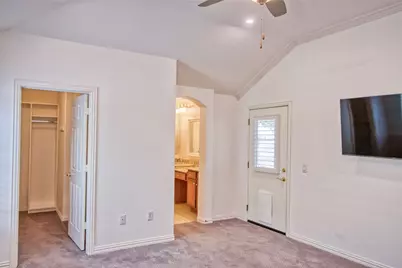10009 Southpoint Court, Denton, TX 76207 - Photo 13