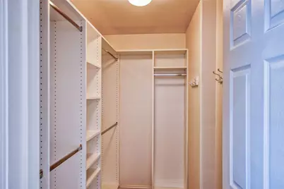 10009 Southpoint Court, Denton, TX 76207 - Photo 15