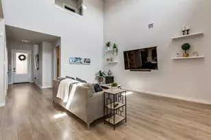 150 Camelia St, Garland, TX 75043 - Photo 13