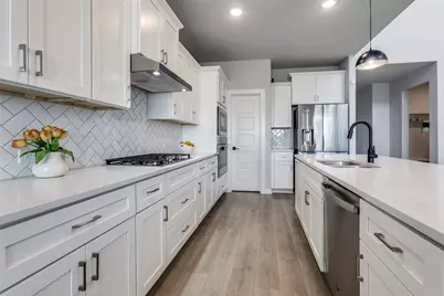 150 Camelia Street, Garland, TX 75043 - Photo 9