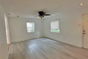 3616 Hidalgo Dr, Dallas, TX 75220 - Photo 15