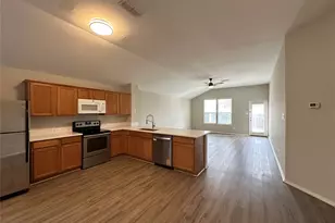 1129 April Springs Dr, Fort Worth, TX 76134 - Photo 7