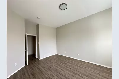 1129 April Springs Drive, Fort Worth, TX 76134 - Photo 11