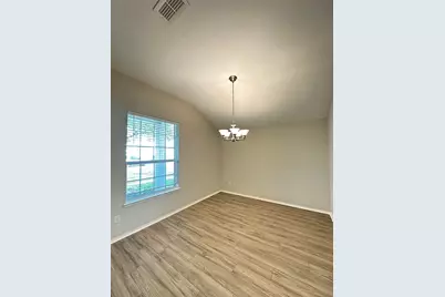 1129 April Springs Drive, Fort Worth, TX 76134 - Photo 3