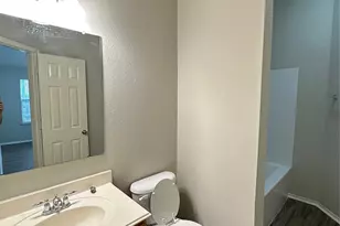 1129 April Springs Dr, Fort Worth, TX 76134 - Photo 17