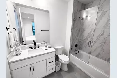 2633 Reagan Street #201, Dallas, TX 75219 - Photo 15