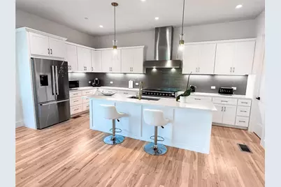 2633 Reagan Street #201, Dallas, TX 75219 - Photo 3