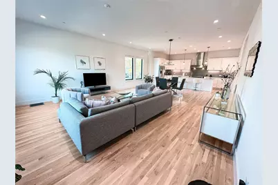 2633 Reagan Street #201, Dallas, TX 75219 - Photo 7