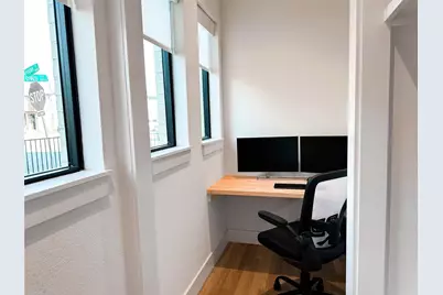 2633 Reagan Street #201, Dallas, TX 75219 - Photo 9