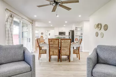 622 N Crockett Street, Granbury, TX 76048 - Photo 7