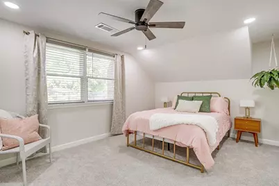 622 N Crockett Street, Granbury, TX 76048 - Photo 29