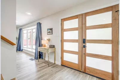 622 N Crockett Street, Granbury, TX 76048 - Photo 3