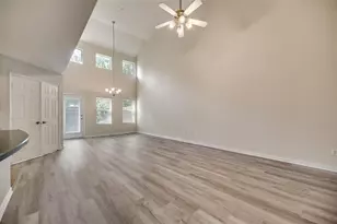 9923 Wake Bridge Dr, Frisco, TX 75035 - Photo 5