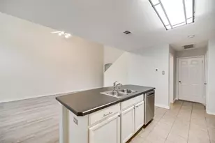 9923 Wake Bridge Dr, Frisco, TX 75035 - Photo 13