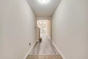 9923 Wake Bridge Dr, Frisco, TX 75035 - Photo 3