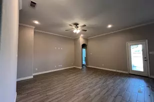 148 Frank St, Greenville, TX 75402 - Photo 33