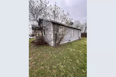 206 3rd Street, Hillsboro, TX 76645 - Photo 5