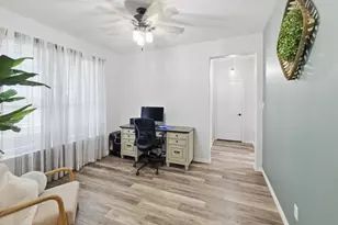 208 Crest Ln, Decatur, TX 76234 - Photo 7