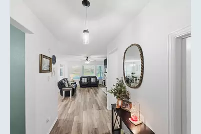 208 Crest Lane, Decatur, TX 76234 - Photo 3