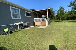 8944 Whiskers Rd, Quinlan, TX 75474 - Photo 17