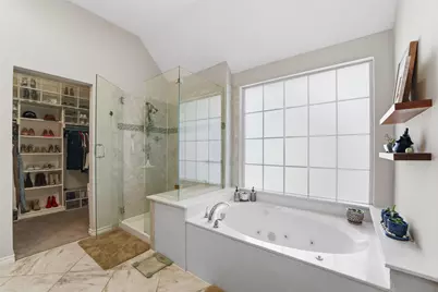 8609 Old Oak Drive, Irving, TX 75063 - Photo 11