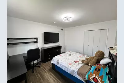 5609 Kerry Lane, Garland, TX 75043 - Photo 11