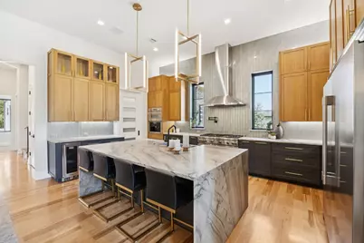 1835 Creekview Court, Argyle, TX 76226 - Photo 11