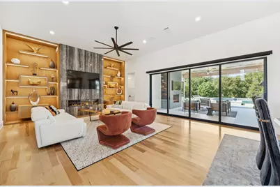 1835 Creekview Court, Argyle, TX 76226 - Photo 9