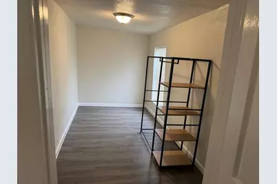 509 W Coffin Street, Denison, TX 75020 - Photo 5