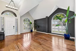 5912 Osprey Ct, The Colony, TX 75056 - Photo 3