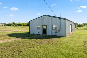 6338 Fm 933, Blum, TX 76627 - Photo 23