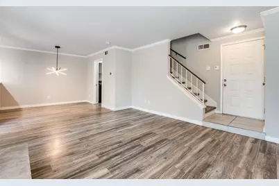 2628 Via Los Altos, Carrollton, TX 75006 - Photo 3