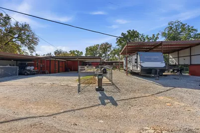 302 Kennon Circle, Palo Pinto, TX 76484 - Photo 37