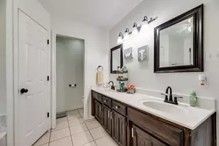 579 S Hitt St, Boyd, TX 76023 - Photo 25