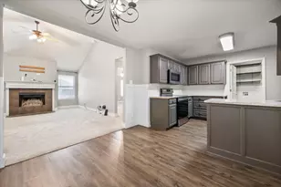 955 Behrens Ct, Crowley, TX 76036 - Photo 9