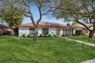 3321 Fontaine St, Plano, TX 75075 - Photo 3