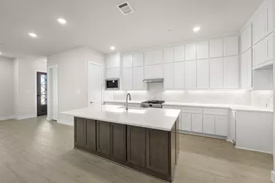 1818 Wittington Place, Farmers Branch, TX 75234 - Photo 9