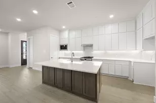 1818 Wittington Pl, Farmers Branch, TX 75234 - Photo 9