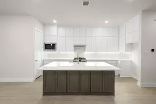 1818 Wittington Pl, Farmers Branch, TX 75234 - Photo 1