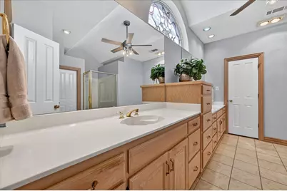 2701 Massachusetts Bay Drive, Arlington, TX 76001 - Photo 23